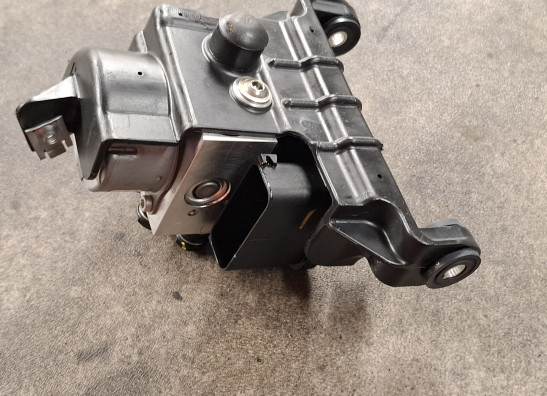 ABS pump Aprilia Tuono 660