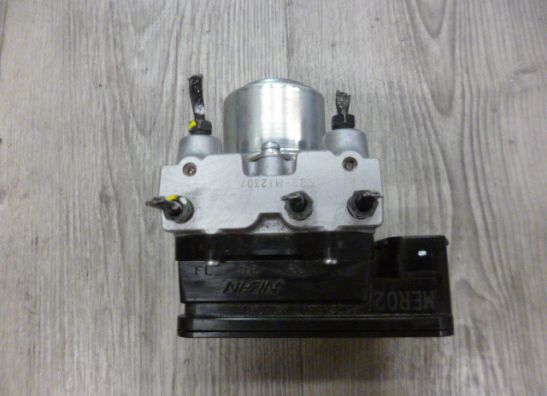 ABS pomp Honda CBF 1000