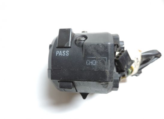 Handlebar switch assy left Kawasaki GPZ 900