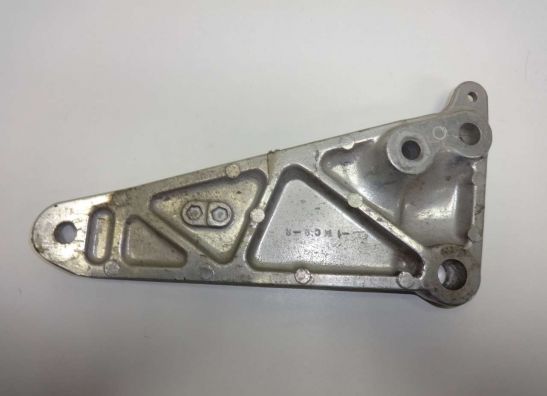 Fussrastetrager vorne rechts Honda CB 450