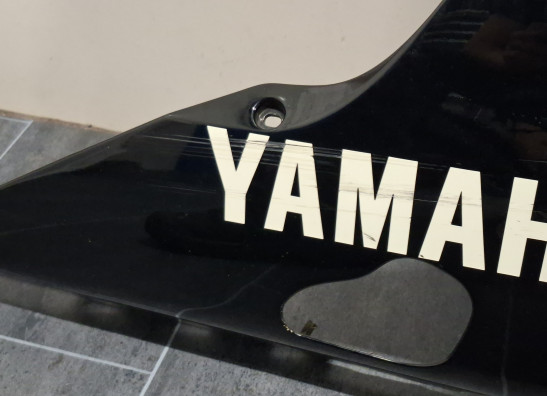 Rechter onderkuip Yamaha YZF R1