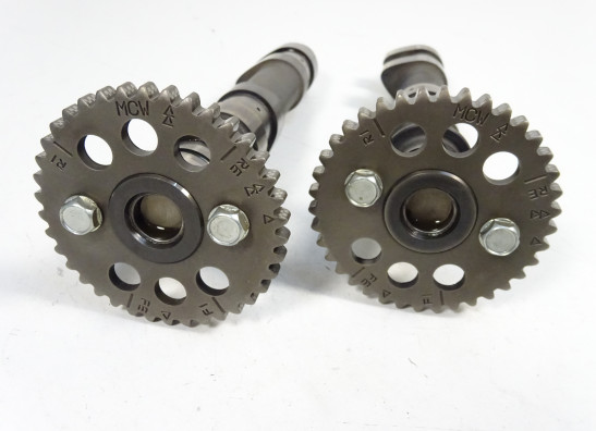 Nokkenas Honda VFR 800 I