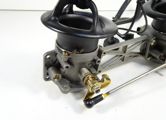 Gasklephuis Ducati 749  999