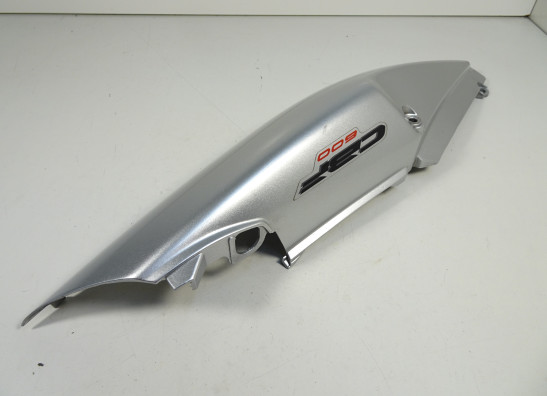 Cowl left rear Honda CBF 600