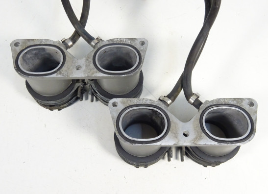 Inlaatspruitstuk MV Agusta 750 Brutale