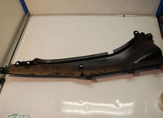 Cowl left rear Suzuki GSX F 600