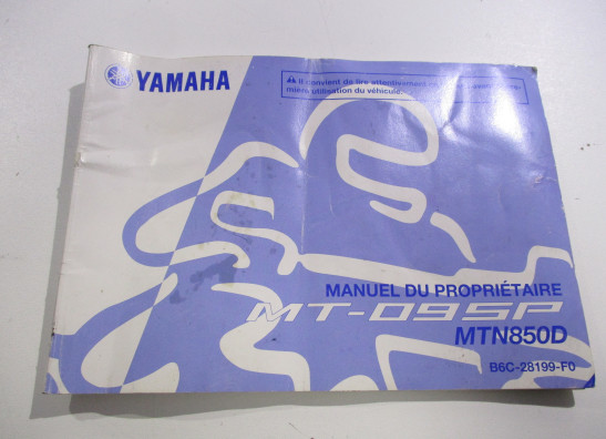 Manuel Yamaha MT 09