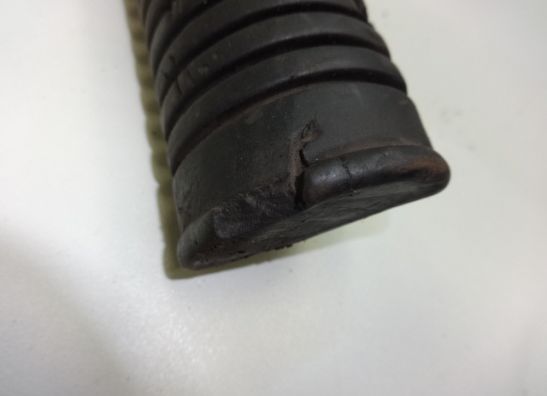 Footrest left Suzuki GSX 750