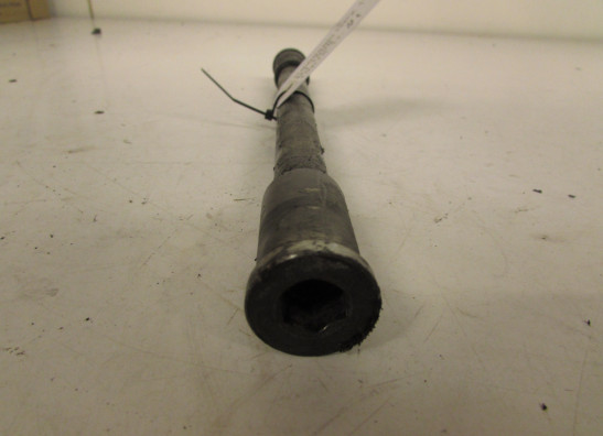 Axle front Kawasaki GPZ 1100