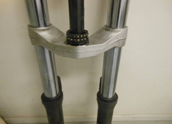 Voorpoten compleet Aprilia Caponord 1000