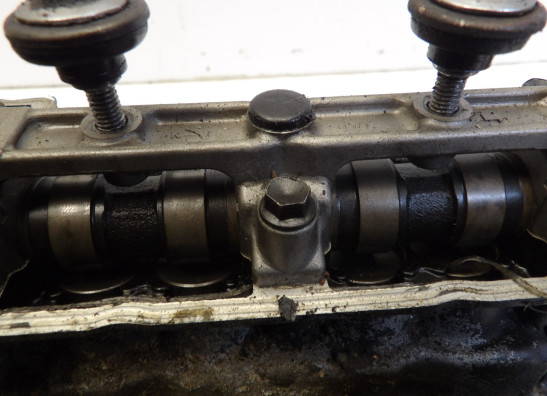 Cilinderkop Yamaha FZR 400