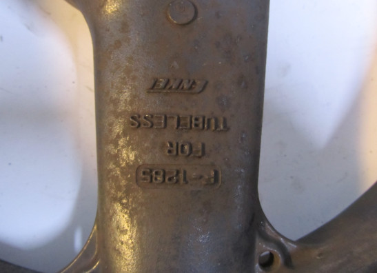 Front Wheel Kawasaki ZXR 750