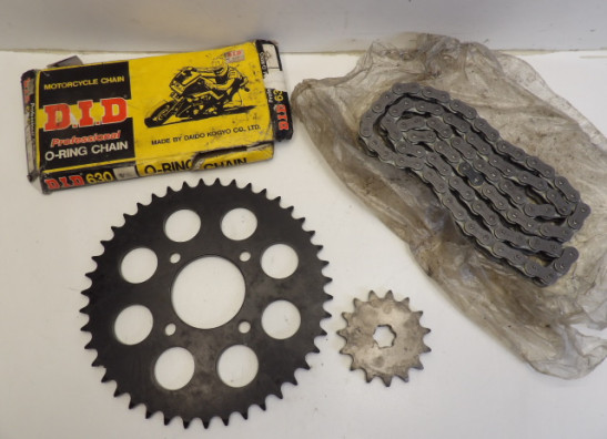 Ketting en tandwielset Honda VFR 750