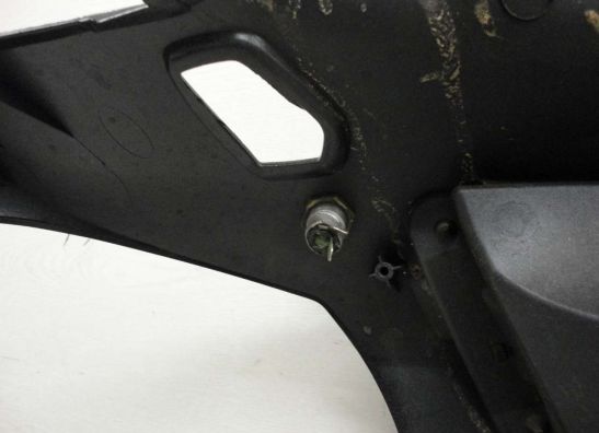 Linker achterkant Suzuki Burgman 650