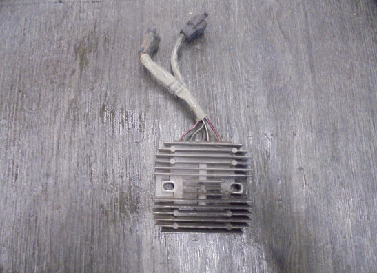 Spanningsregelaar Suzuki VL 800 2001-2004
