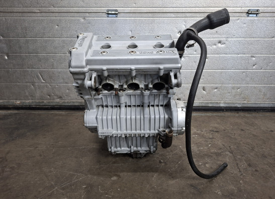 Engine Triumph Trident 900