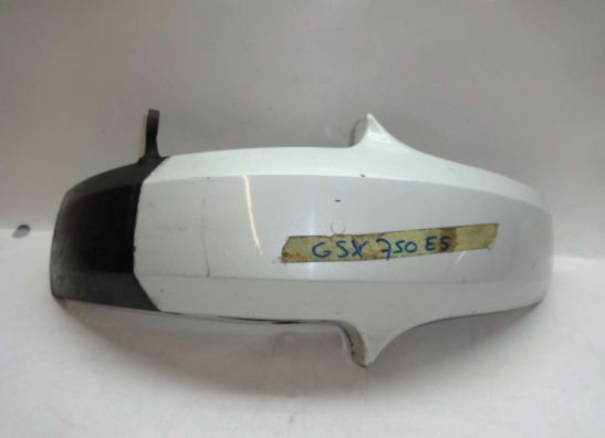 Front fender Suzuki GSX 550 EF