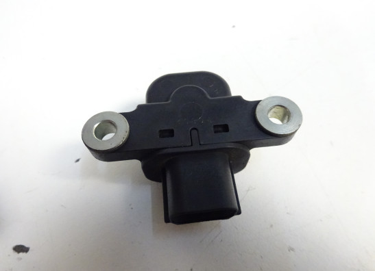 Relais unit Kawasaki ER 6