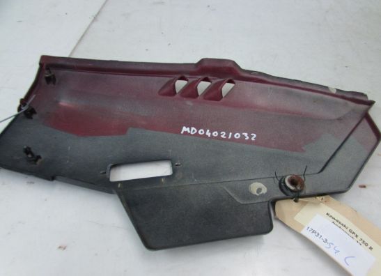 Rechter zijkuip klein Kawasaki GPX 750