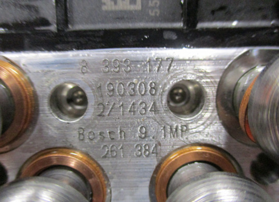 ABS pomp BMW R Nine T