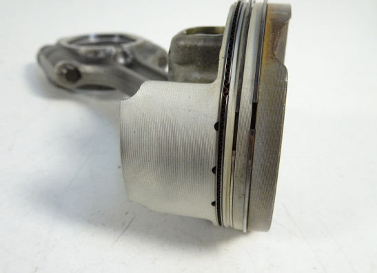 Zuiger Suzuki GSR 600