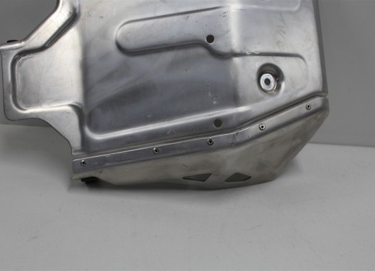 Cowl under Honda CRF 1000 Africa Twin