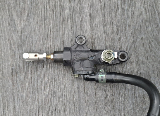 Rear brake master cylinder  Yamaha YZF R1
