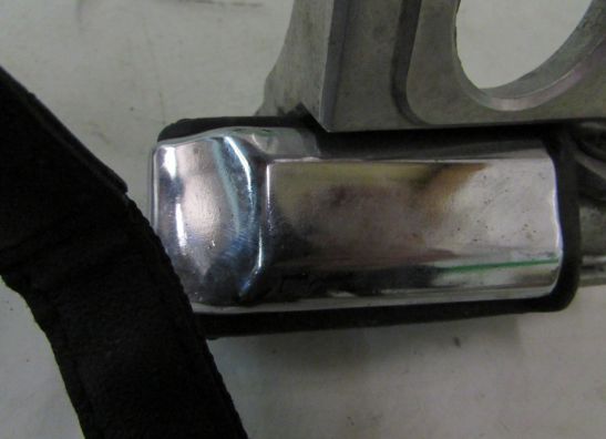 Duo voetsteun links Honda VF 700  750 C Magna