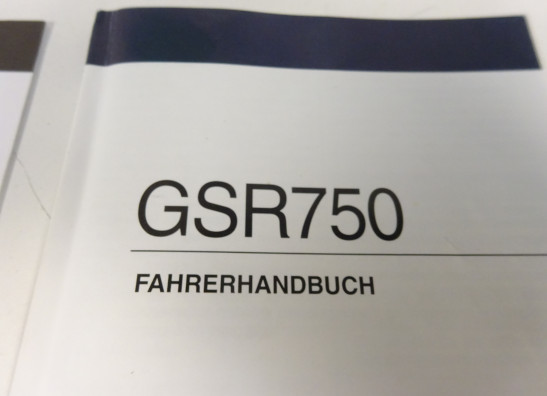 Manuel Suzuki GSR 750