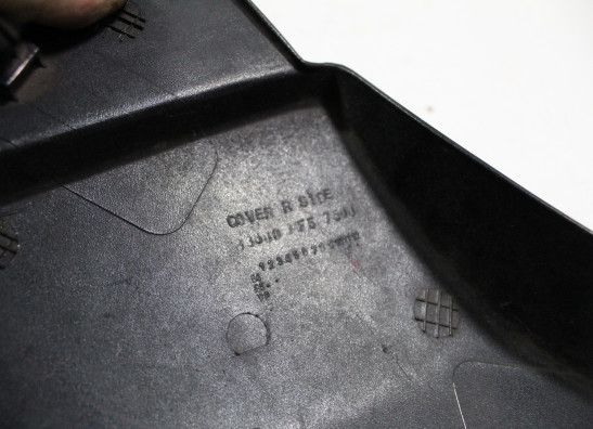 Rechter zijkuip klein Honda VT 500