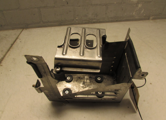Batterie befestigung BMW K 1200 RS