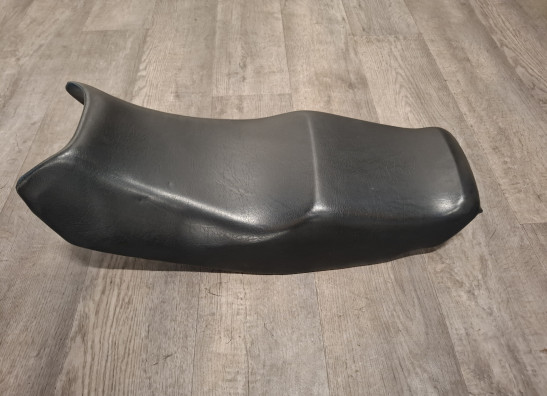 Zadel Honda VF 700  750 S Sabre