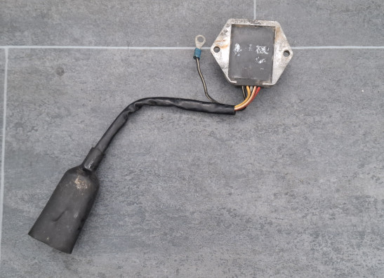 Regulator rectifier  Suzuki GS 550