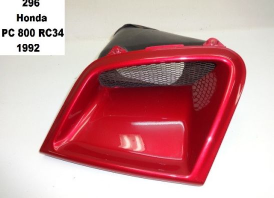 Linker luchtbuis Honda PC 800