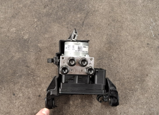 ABS pump Aprilia Tuono 660