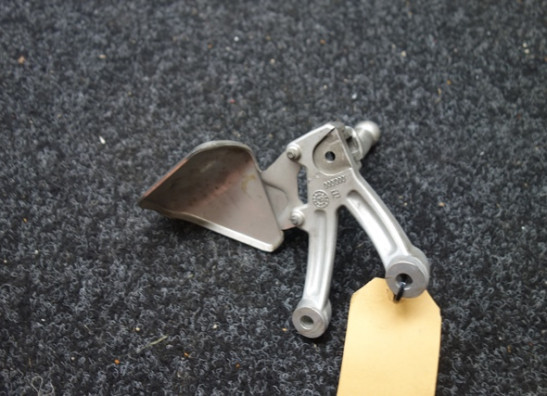 Main step holder right Benelli TNT 1130 cafe racer