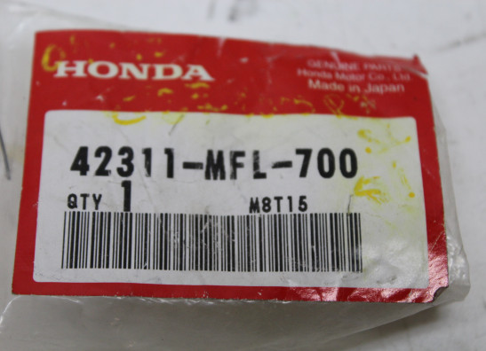 Rear axle Honda CBR Fireblade