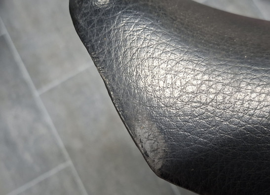 Zadel Honda VF 700  750 S Sabre