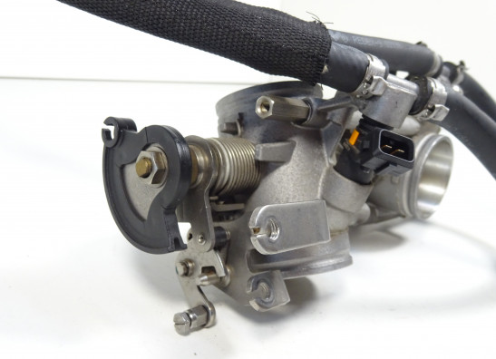 Gasklephuis Ducati monster 696