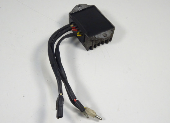 Spanningsregelaar Ducati Monster 750