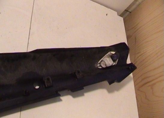 Cowl left rear Kawasaki ZZR 250