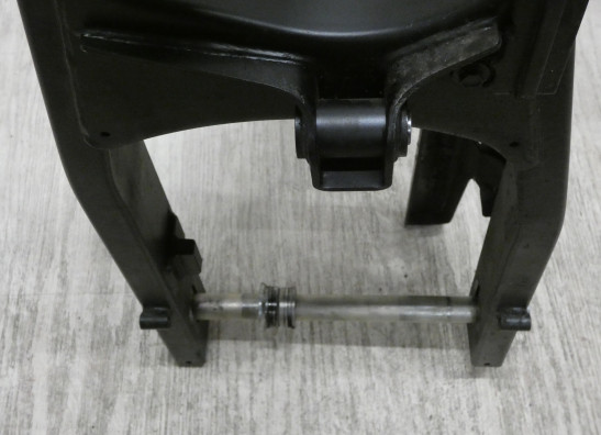 Achterbrug Suzuki GSR 750