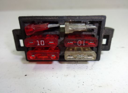 Fuse box Suzuki VX 800