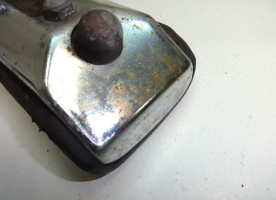 Fussraste rechts Honda VF 700  750 C Magna