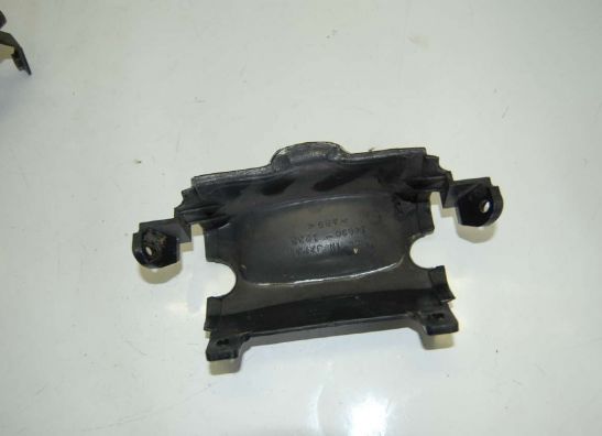 Cowl seat center Kawasaki ZXR 750