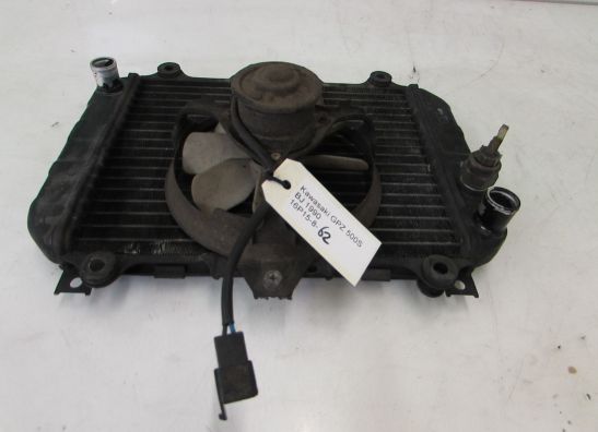 Radiateur Kawasaki GPZ 500