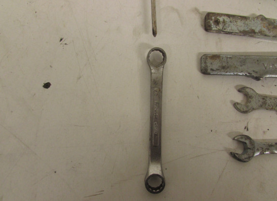 Tool set Yamaha XJ 600 Diversion