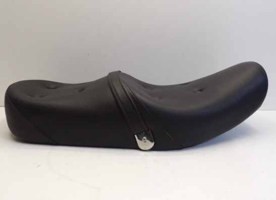 Seat Triumph Thunderbird 900