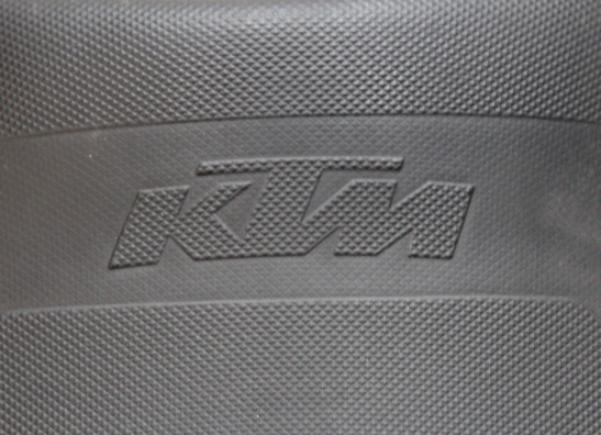 Zadel KTM 1290 Super duke