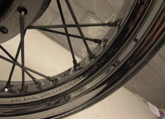 Felge hinten Suzuki GZ 250 Marauder